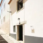 Nomad's Castelo Sao Jorge Apartment