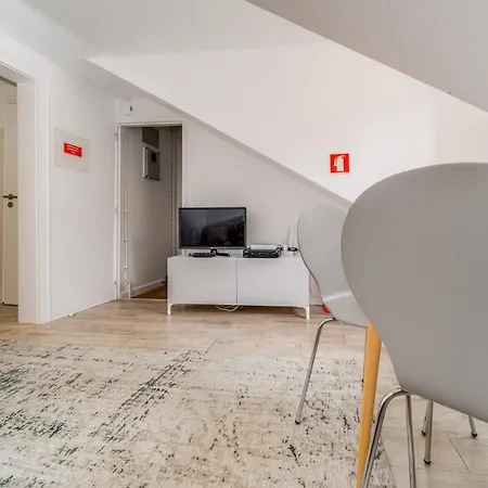 Daire Nomad's Castello Flats Lisboa