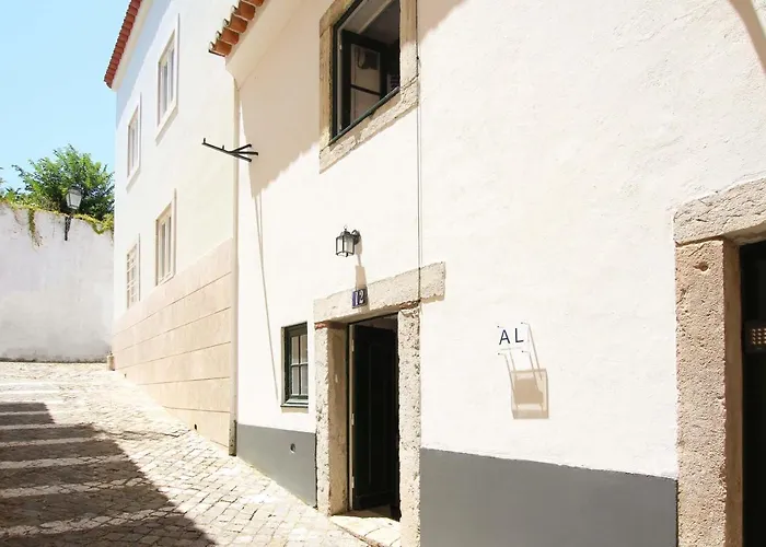 Nomad's Castelo Sao Jorge Apartment
