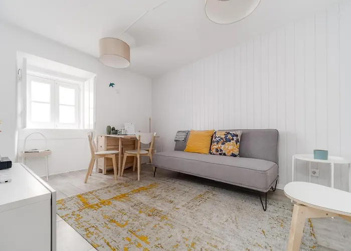 Nomad's Castelo Sao Jorge