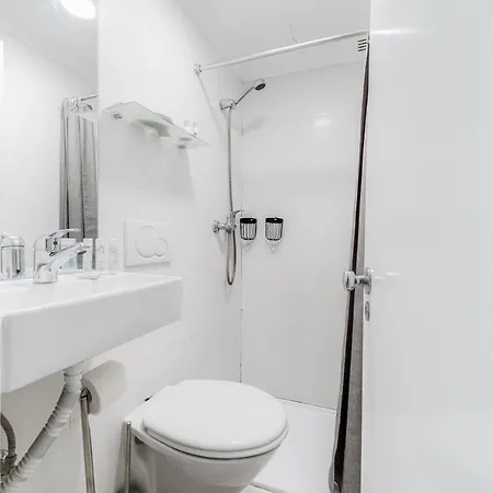 Nomad's Castello Flats *